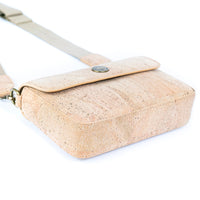 Natural Cork Crossbody Bag: Stylish and Sustainable